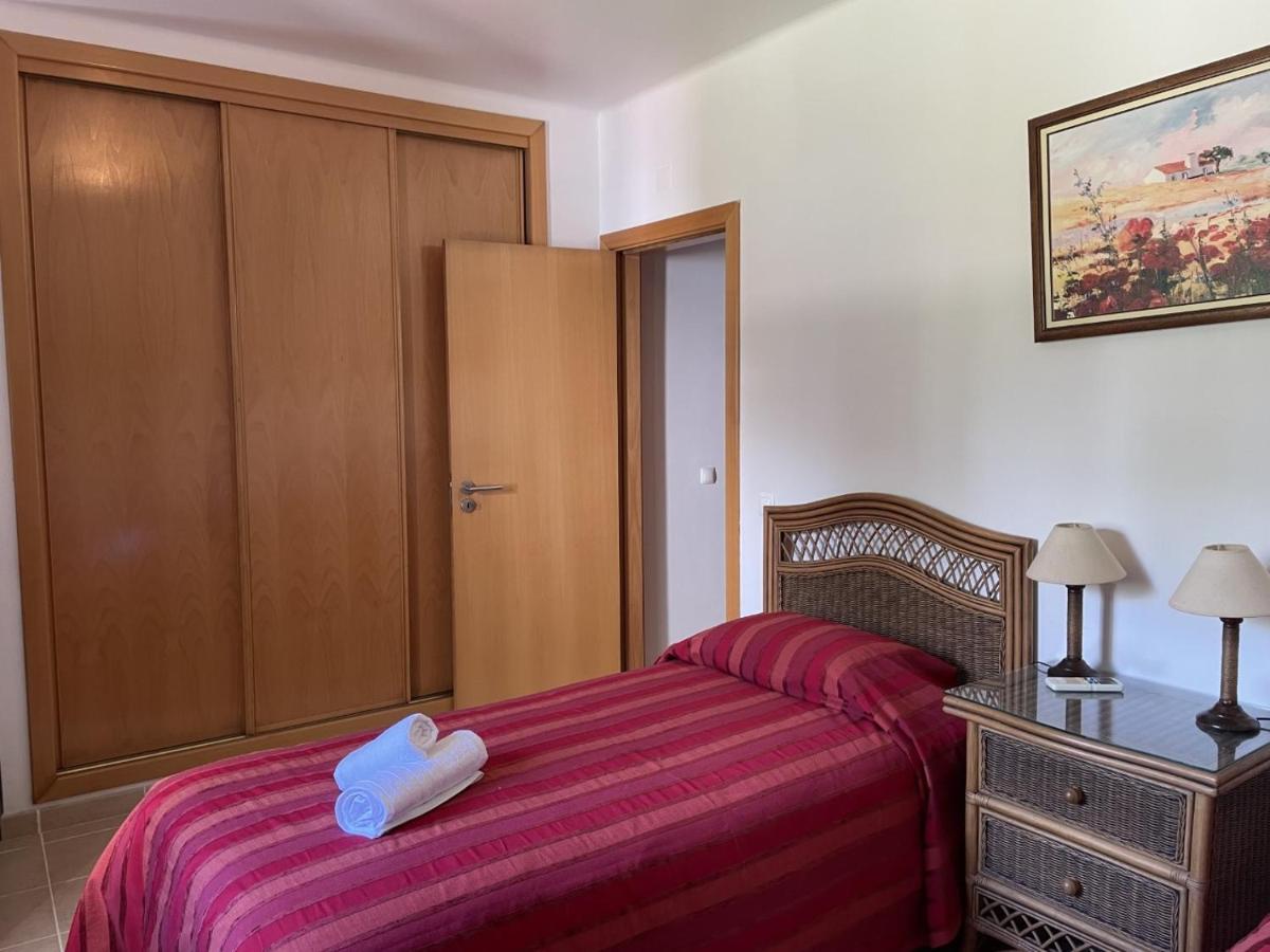 Apartamentos Santa Teresinha Alvor Luaran gambar