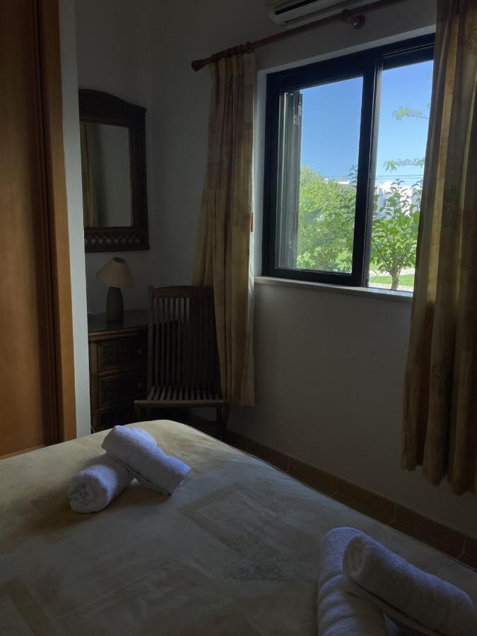 Apartamentos Santa Teresinha Alvor Luaran gambar