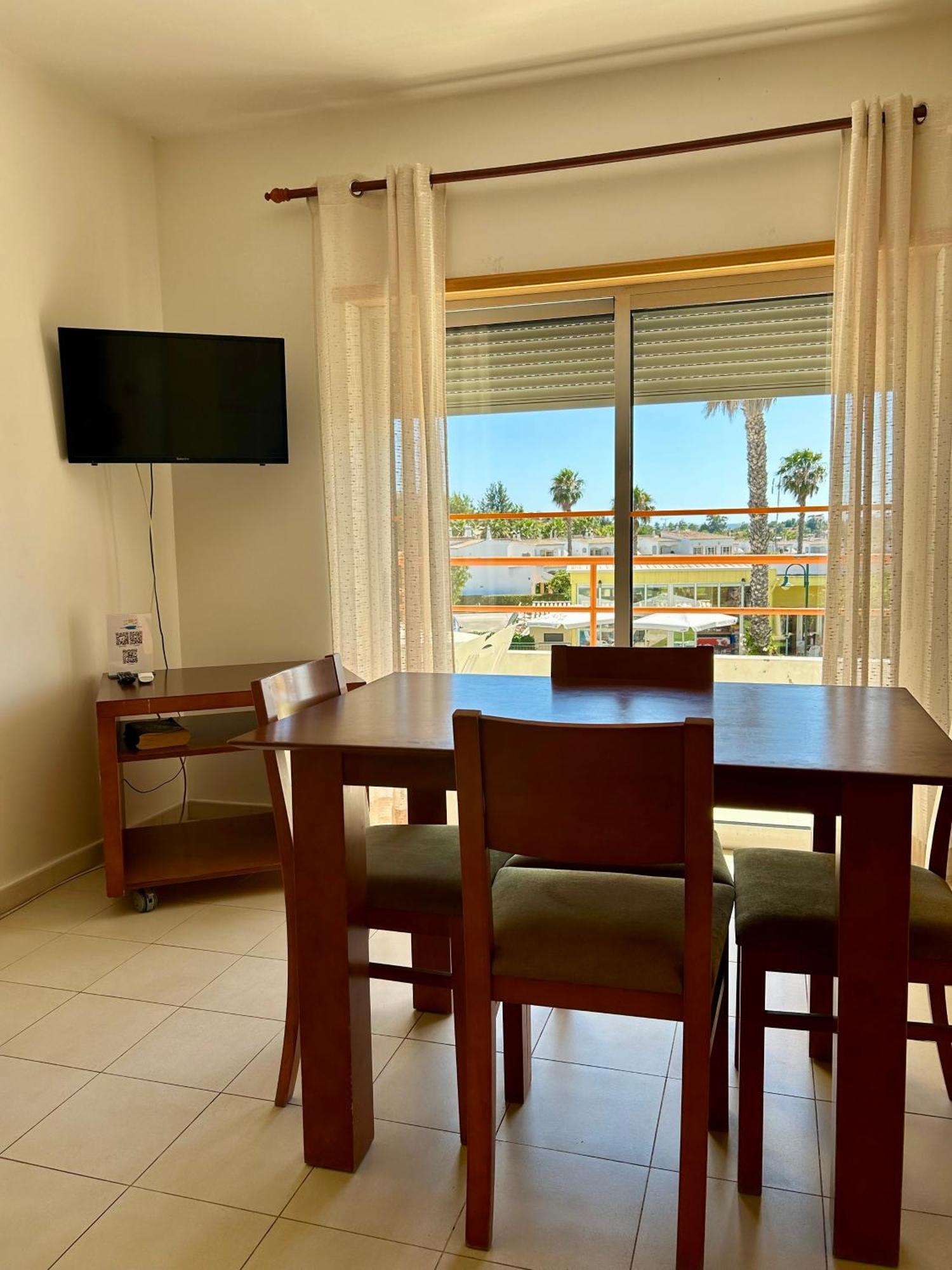 Apartamentos Santa Teresinha Alvor Luaran gambar